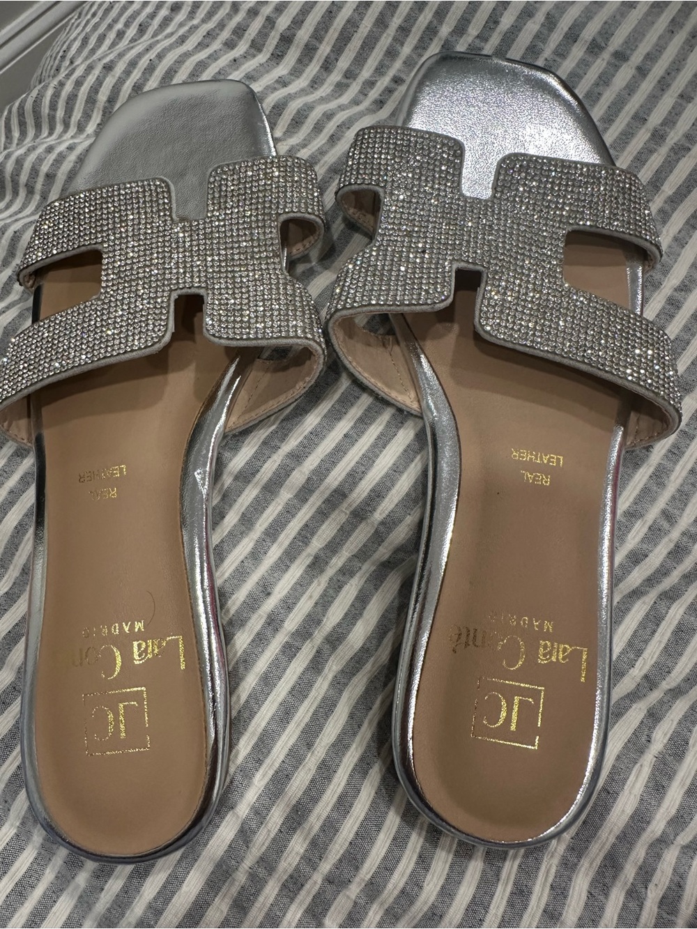 Lara Conte Madrid Laid-Back Luxe Silver Embellished Slide Sandals - size 39